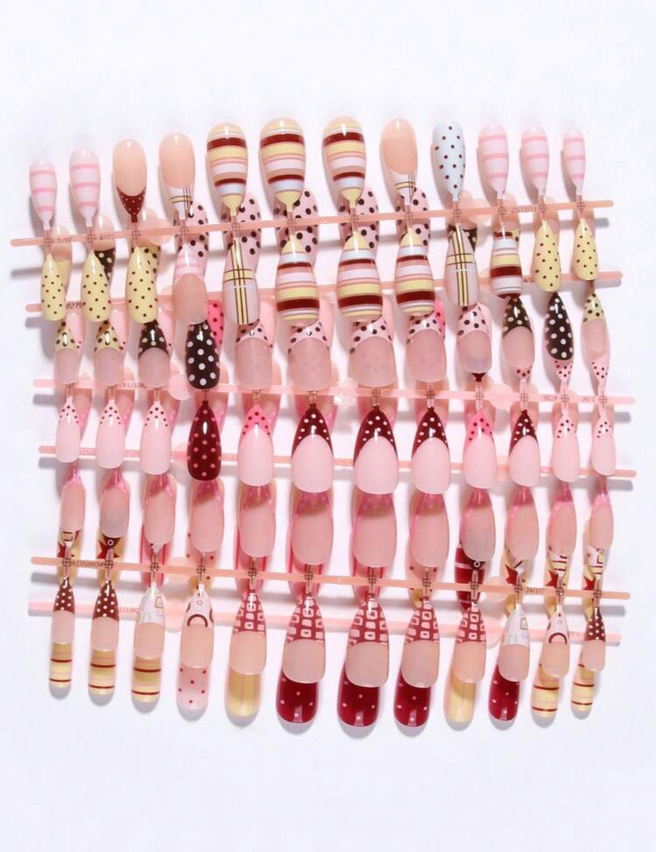 144pcs (6 Assorted Designs) Nail Kit