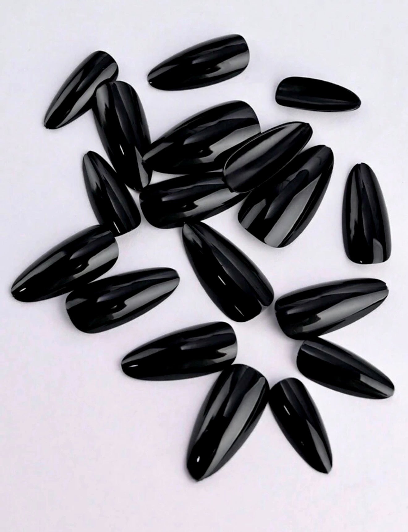 100pcs Nail Kit (Almond and Coffin)