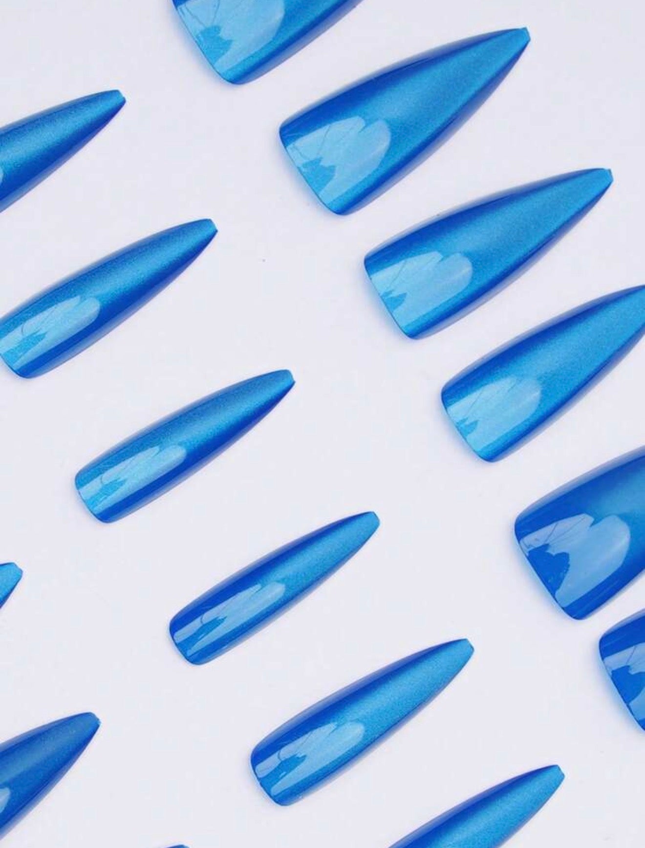24pcs Cat Eye Stiletto Nails
